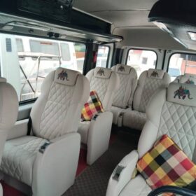 Force urbania tempo traveller Seating Capacity