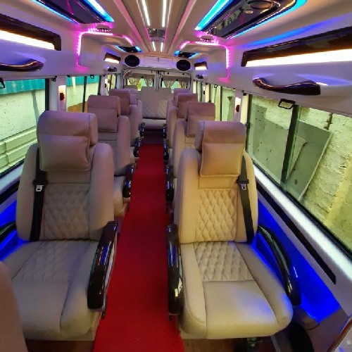 12 Seater Tempo Traveller