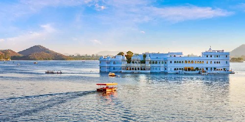 Lake_pichola